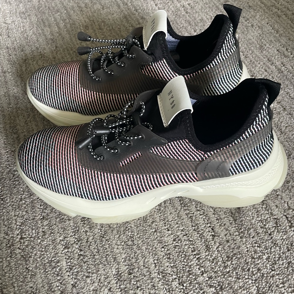 Steve Madden Athletic sneakers